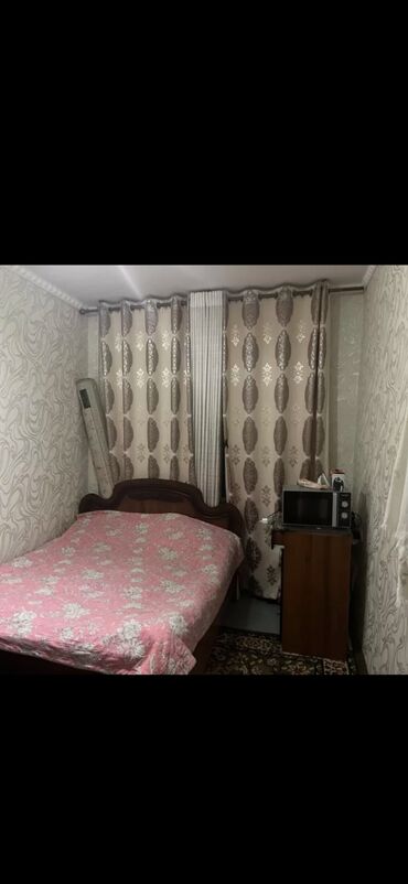 тынчтык ж м: 70 кв. м, 4 бөлмө, Унаа токтотуучу жай, Забор, тосулган