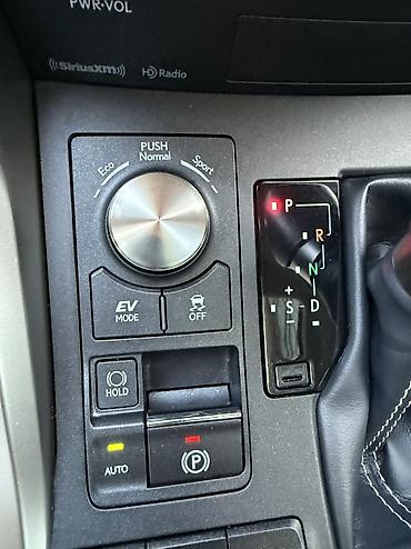 Lexus: Lexus NX: 2020 г., 2.5 л, Вариатор, Гибрид, Кроссовер — 14