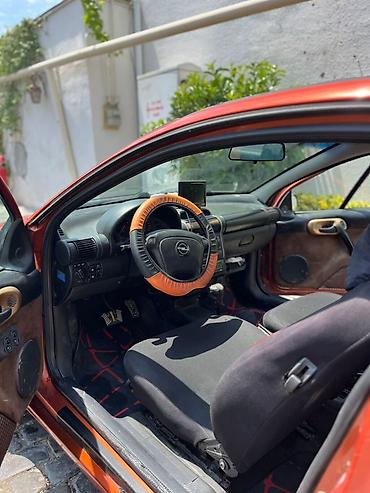 masin sidenikleri: Opel Tigra Sport – kompakt kupe - Kuzov: 2 qapılı kupe, arxa bagaj — 3