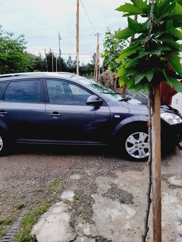 turbo.az vaz 21012: Kia Carnival: 1.6 l | 2008 il Universal