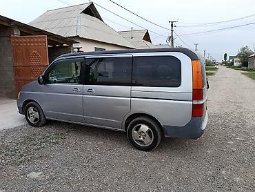 дви: Honda Stepwgn: 2003 г., Минивэн — 3