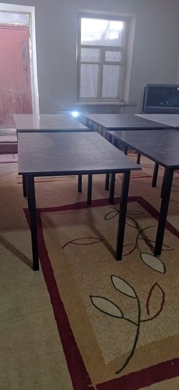 Кухонные столы: Кухонный стол, Прямоугольный, Нераскладной — 3