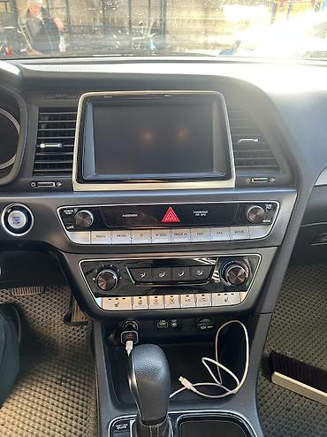 Hyundai: Hyundai Sonata: 2018 г., 2 л, Автомат, Газ, Седан — 7