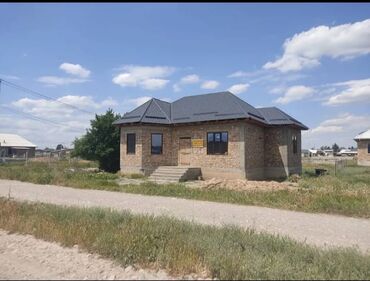 продаю дом можно в рассрочку: Үй, 88 кв. м, 4 бөлмө, Кыймылсыз мүлк агенттиги, ПСО (өз алдынча бүтүрүү)