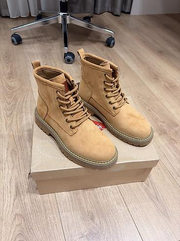 Ботинки Lee Cooper оригинал Новые ботинки Не подошли по размеру Свой