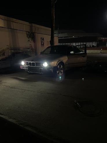 BMW: BMW 5 series: 1992 г., Бензин, Седан — 12