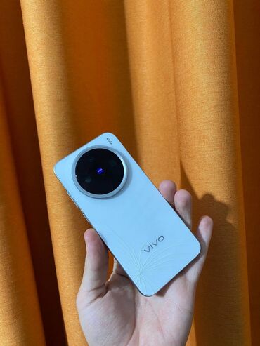 телефон 5000 сом: Vivo X200 Pro mini, Б/у, 256 ГБ, цвет - Белый, 2 SIM