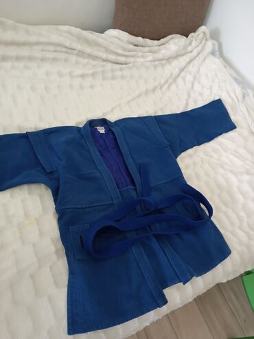 кимоно для дзюдо лицензионное: Кимоно для (дзюдо, самбо, джиу-джитсу) взрослое, унисекс, 100% хлопок