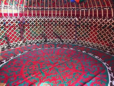 Аренда юрт: Аренда юрты, Каркас Деревянный, 85 баш, Казан, Посуда, Самовар — 6