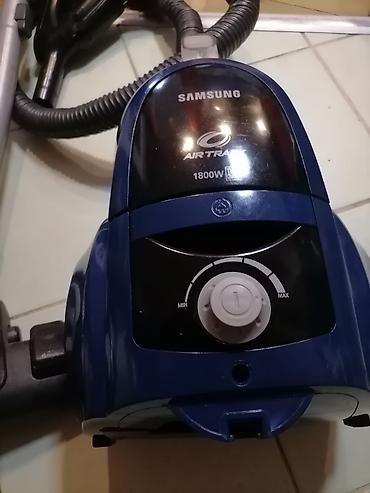 fiksna: Usisivač SAMSUNG do 1800w bez kese ispravan. Dobar 
 Mirjevo — 7