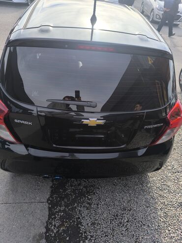 Chevrolet: Chevrolet Spark: 2019 г., 1 л, Вариатор, Бензин, Хэтчбэк — 3