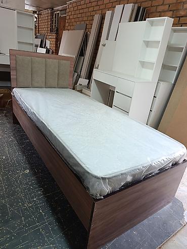 Мебель: Односпальная кровать, Новый, С мягким изголовьем, длина - 190 см — 1