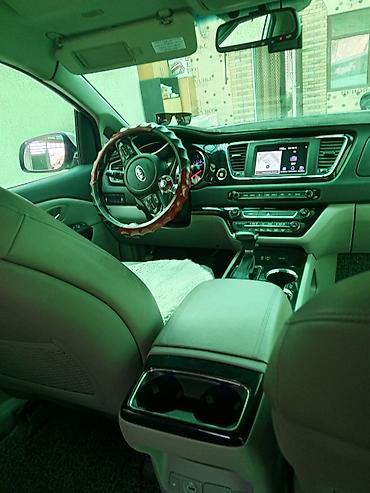 Kia: Kia Carnival: 2019 г., Минивэн — 6