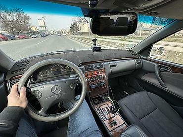 mers 212: Mercedes-Benz E-Class: 2000 г., 3.2 л, Автомат, Бензин, Седан — 7