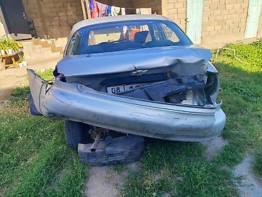 разбитые авто: Chevrolet Lanos: 2008 г., Механика, Бензин, Седан — 1