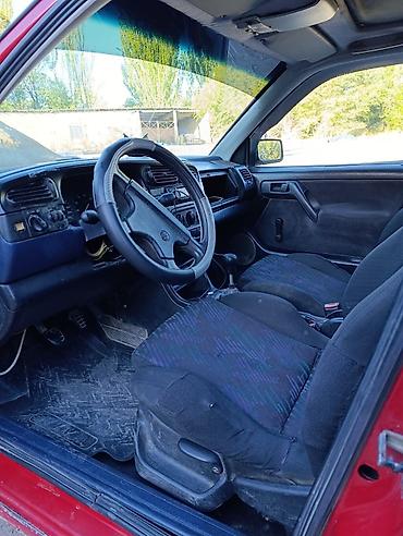 Унаа сатуу: Volkswagen Vento: 1994 г., 1.8 л, Бензин, Седан — 3