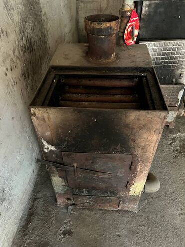 уголь отбор: Продаю котел (печку) для твердого топлива (уголь, дрова). Толстый