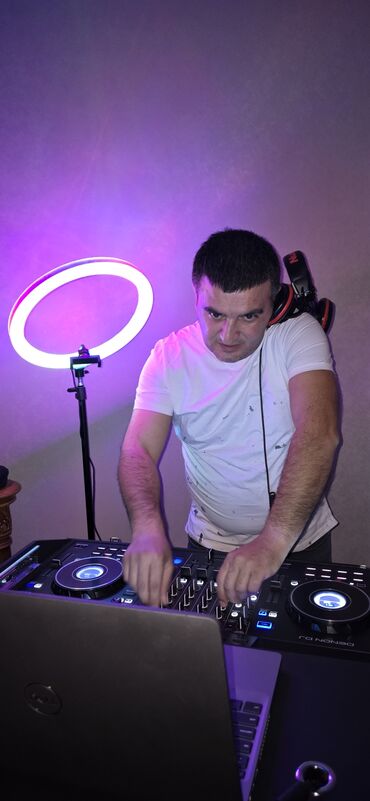 usaq evleri vakansiya: DJ XIDMƏTİ Evlərə,villalara,restoranlara sifariş 🎧 🔥 Səs sistemi