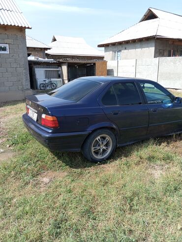 марк 2 1996: BMW 318: 1996 г., 1.8 л, Механика, Бензин, Седан