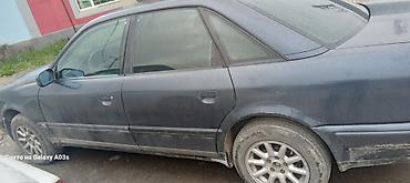тарпеды: Audi S4: 1993 г., 2.6 л, Механика, Бензин, Седан — 3