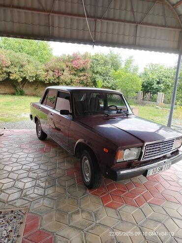 VAZ (LADA): VAZ (LADA) 2107: 1.6 l | 2006 il 56000 km Sedan