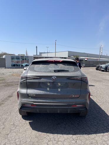 электромобили из китая: Changan : 1.5 л, Робот, Бензин, Кроссовер