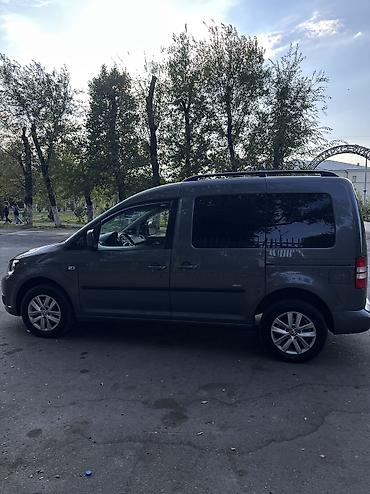 карнивал минивен: Volkswagen Caddy: 2013 г., 1.2 л, Механика, Бензин, Минивэн — 8