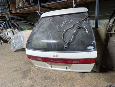 борт для портер: Багажниктин капкагы Honda, 2000 г., Колдонулган, Оригинал
