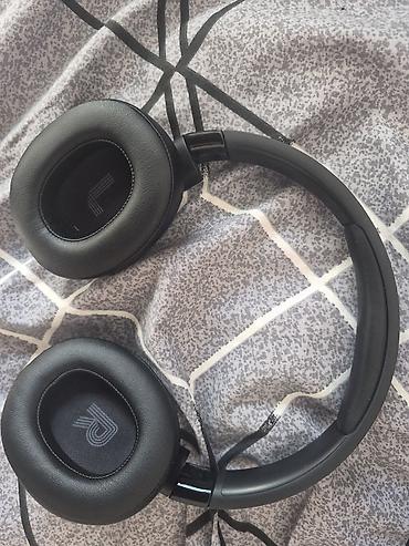 pro 6 airpods: Qulaqlıq – over-ear, naqilsiz/naqilli istifadə üçün uyğun - Tip — 1