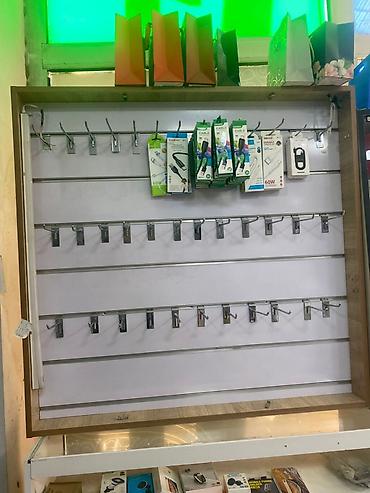 setqa vitirin: Metal panel qarmaqları (slatwall/şpros üçün) - Material: möhkəm xrom — 2