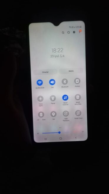 iphone x qiymeti irshad telecom: Samsung A20s, 32 GB, rəng - Qara, Düyməli, Barmaq izi, İki sim kartlı