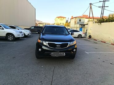 Kia: Kia Sorento: 2 l | 2011 il Ofrouder/SUV — 17