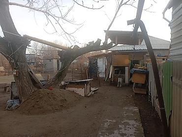 Продажа коттеджей и домов: Продаётся жилой дом с двором и хозяйственными постройками. Описание — 4