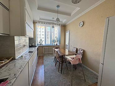 Продажа квартир: 3 комнаты, 80 м², Элитка, 4 этаж — 7
