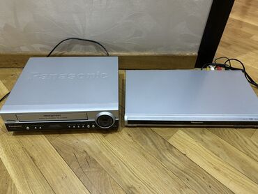 kaset video: Dest sekilde satilir Panasonic markalı bu gümüşü rəngli VHS video
