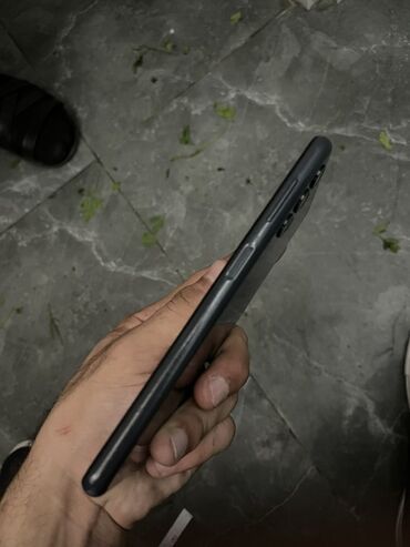 Digər mobil telefonlar: Təcili satılır real alıcıya endirim olacaq Adapterdə üstündə verilir