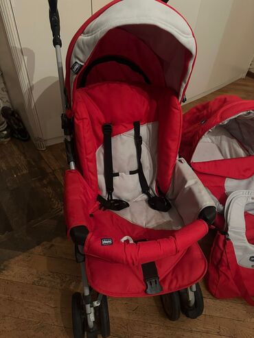 Modullu arabalar: 3-ü 1-də araba, Chicco, Yaş: 30 ay — 2