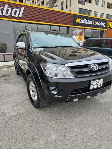 ilkin odenis 1500 azn avtomobil: Toyota Fortuner: 2.7 l | 2005 il Ofrouder/SUV