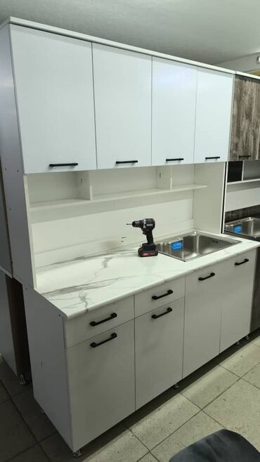 Кухонные гарнитуры: Кухонный гарнитур, Новый, цвет - Белый, ДСП, Платная доставка — 25