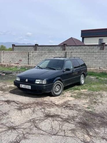 Volkswagen: Volkswagen Passat: 1993 г., 2 л, Механика, Бензин, Универсал