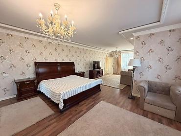 квартира на долгие срок: 500 м², 6 комнат и более, Семейным — 8