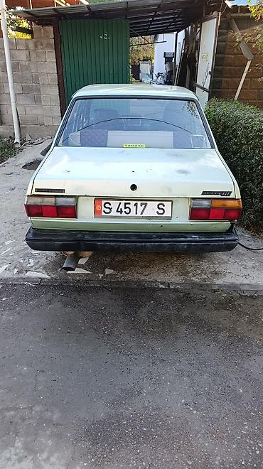 chek it: Volkswagen Jetta: 1982 г., 1.8 л, Механика, Бензин, Седан — 3
