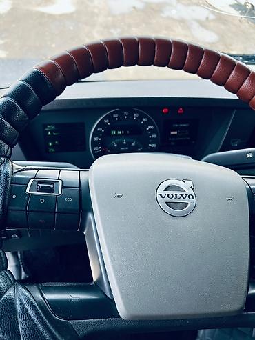 Тягачи: Тягач, Volvo, Самосвал — 8