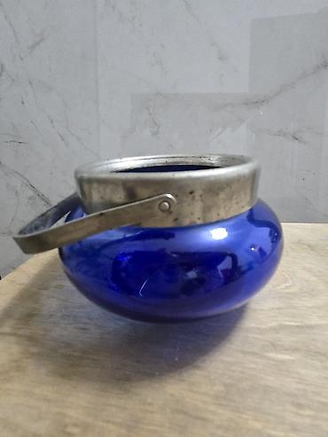 Статуэтки: Фарфоровые статуэтки времен СССР
есть сколы — 13