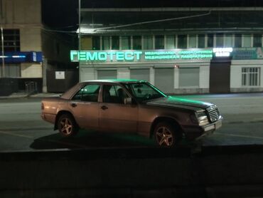дом на колесах купить бу: Mercedes-Benz E-Class: 1989 г., 2 л