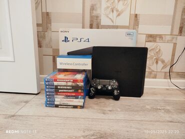 PS4 (Sony Playstation 4): Salam PlayStation 4 slim 9 disk 2 pultnan ama 1 si A Clasdi