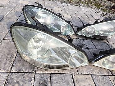 Передние фары: Комплект передних фар Toyota — 1