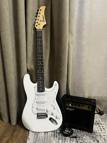 Электрогитара Rocket ST - Классическая форма типа Stratocaster, цвет
