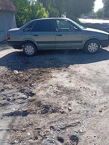 обвес 6 3: Volkswagen Passat: 1990 г., Механика, Седан — 2