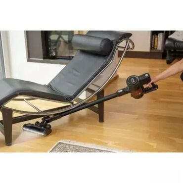 Štapni usisivači: Tip : Štapni Snaga motora : 121 W Radijus delovanja : 45 min Vreme na lalafo.rs — 12 Štapni usisivači: Tip : Štapni Snaga motora : 121 W Radijus delovanja : 45 min Vreme — 12